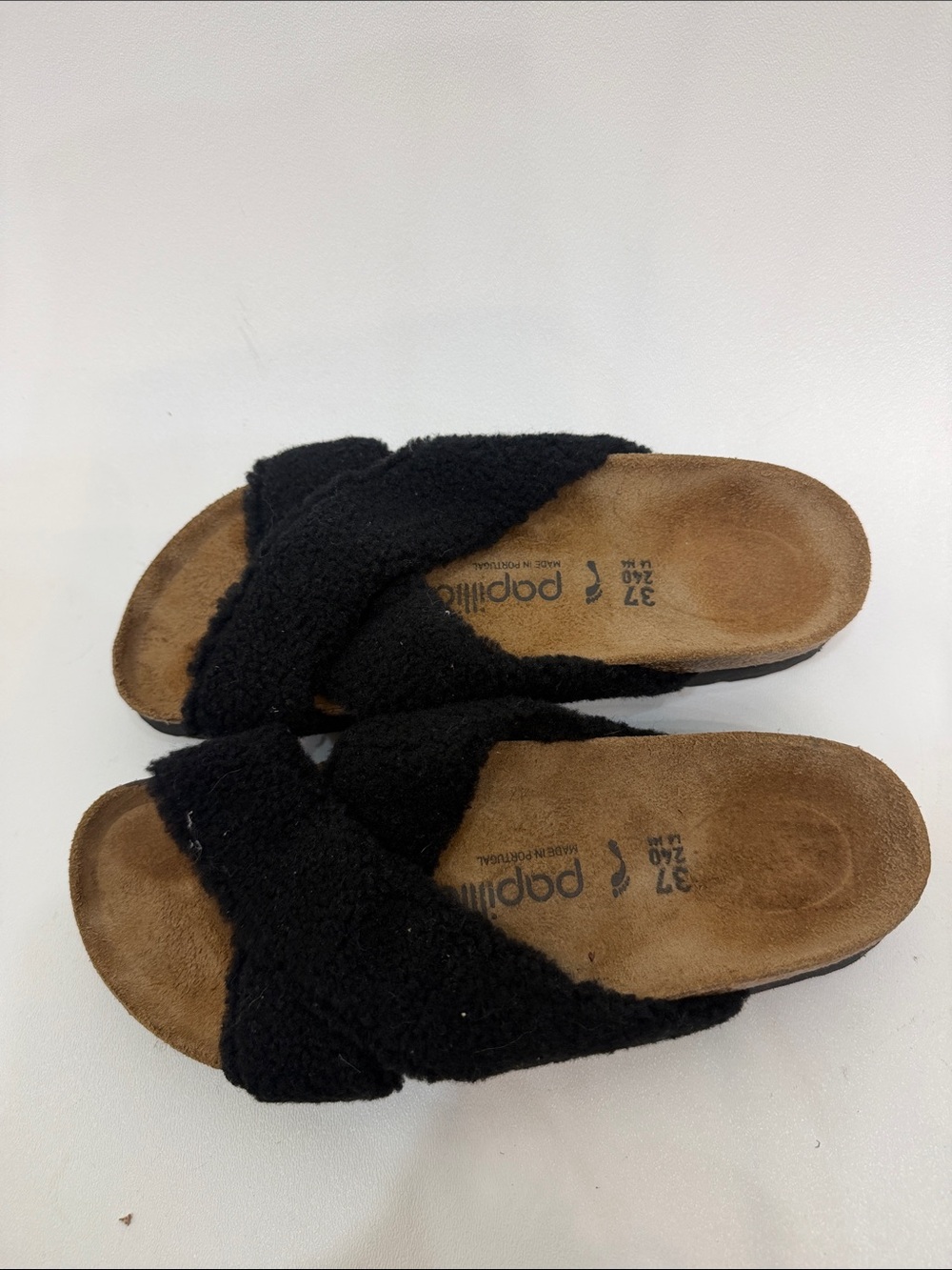 Papillio by Birkenstock Daytona shearling black fuzzy sandals size 37
